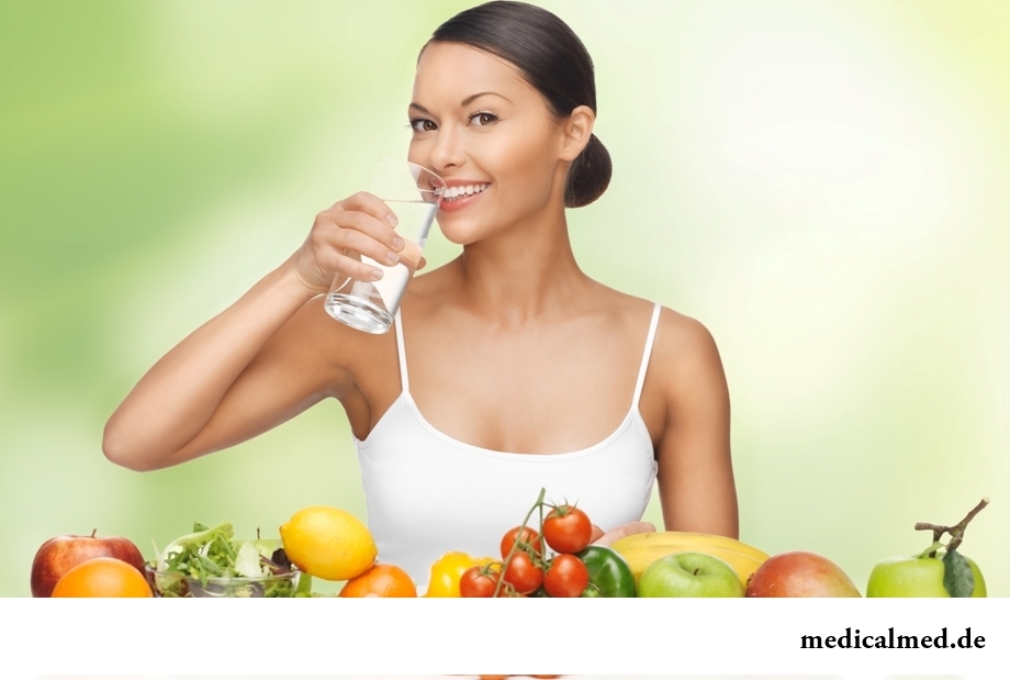Миф 2: во время диеты следует сокращать потребление воды