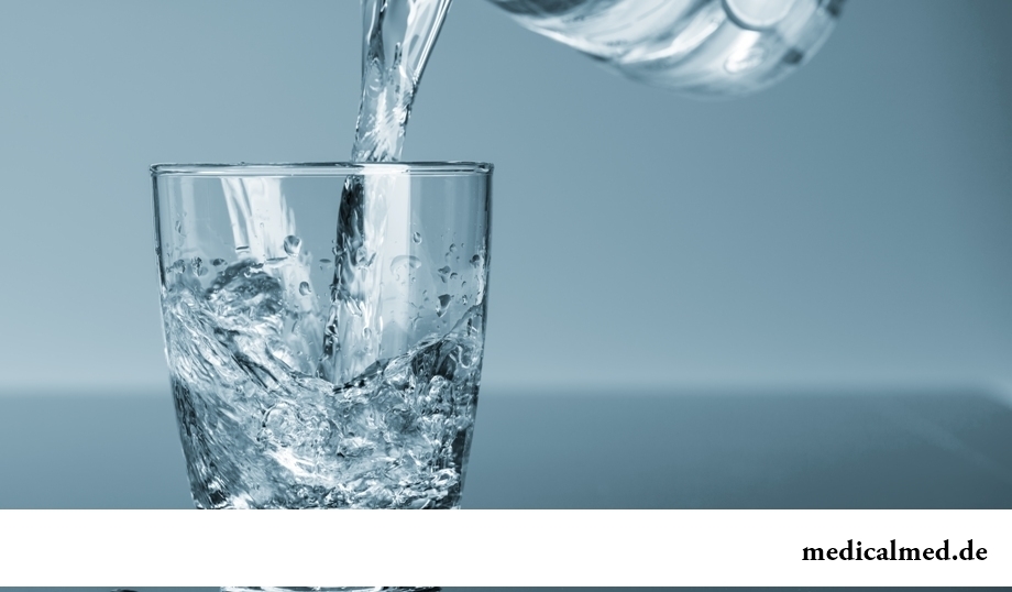Привычки, вредящие почкам: ограничение потребления воды