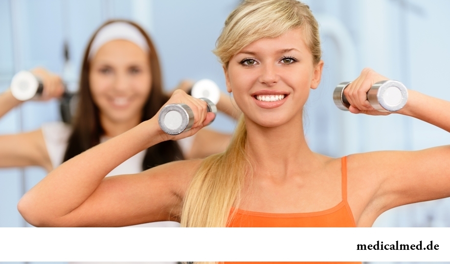 Силовая аэробика - тренировка разных групп мышц с помощью силовых упражнений и физических нагрузок
