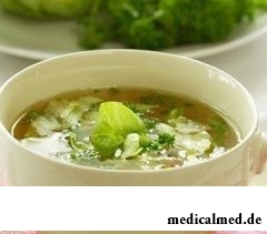 Капустный суп - основное блюдо звездной диеты Синди Кроуфорд